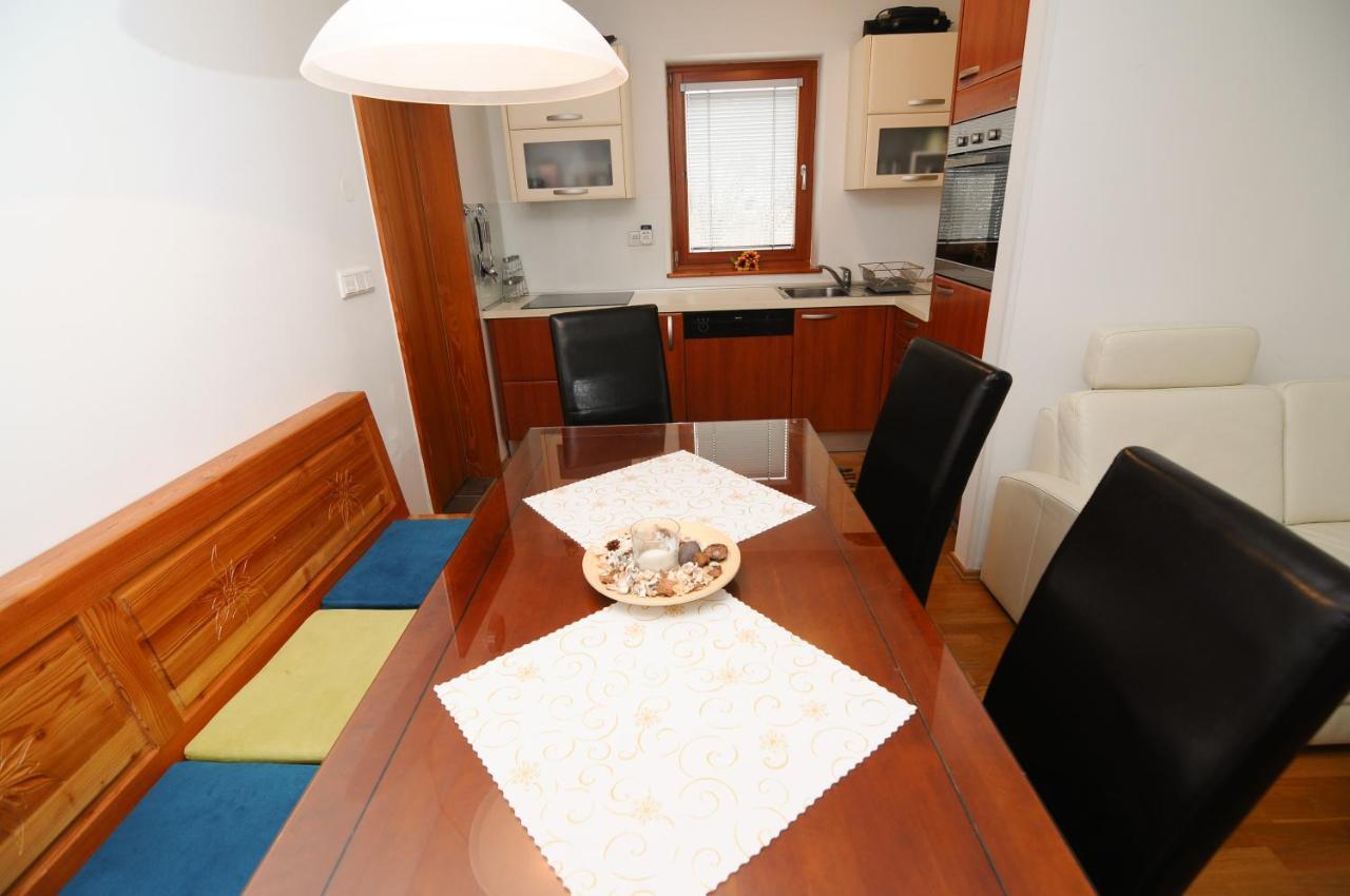 Pierta Apartment โบเว็ก ภายนอก รูปภาพ